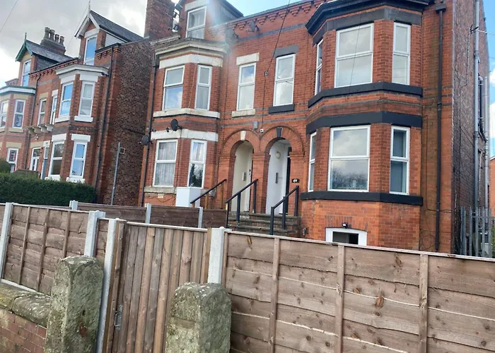 Pass The Keys Lovely 2 Bedroom Apartment In Manchester
