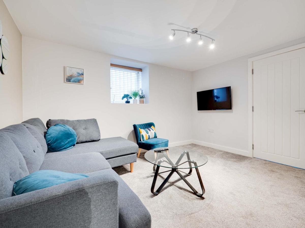 Apartment Pass The Keys Lovely 2 Bedroom In Manchester